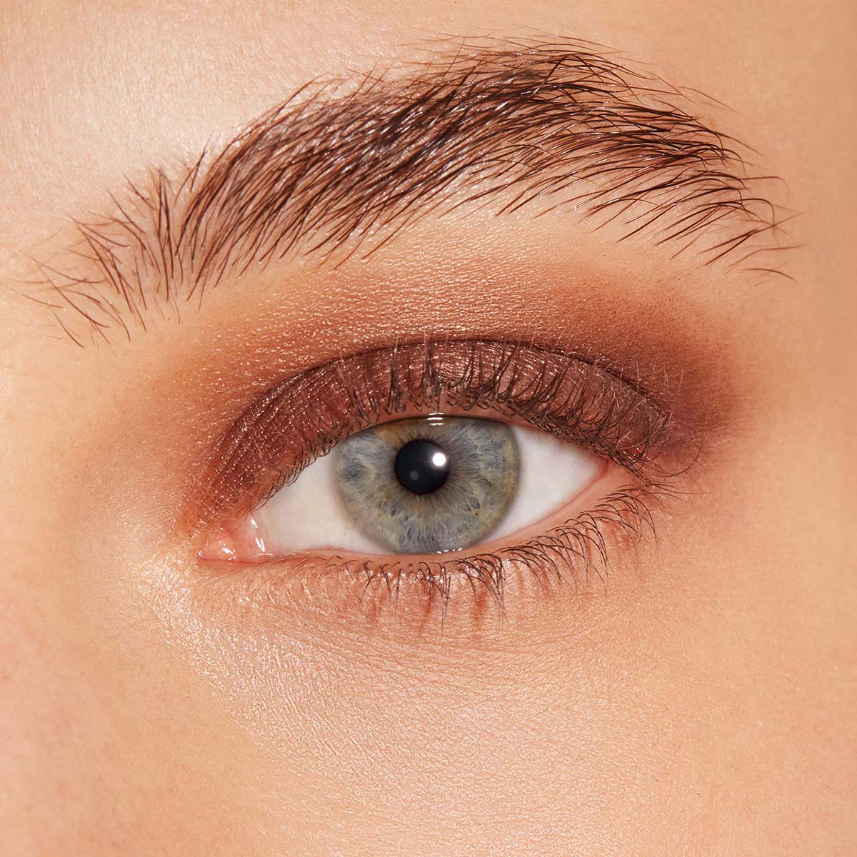 CHIC MONO EYESHADOW SHIMMER (SOMBRA DE OJOS BRILLOSA)